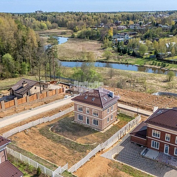 Московская область, деревня Семенищево, Объявление Дом, 240м2, 3 эт, 10 сот.