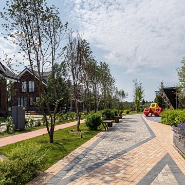 Объявление Дом, 180м2, 2 эт, 6 сот.