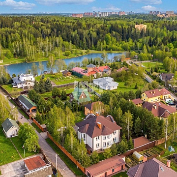 Объявление Дом, 600м2, 3 эт, 25 сот.