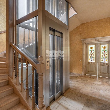 Объявление Дом, 500м2, 3 эт, 30 сот.