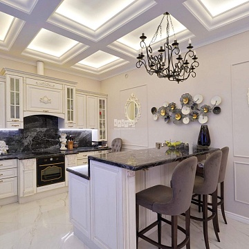 Объявление Дом, 250м2, 2 эт, 10 сот.