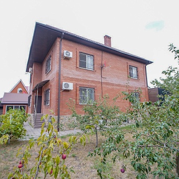 Объявление Дом, 310м2, 3 эт, 11 сот.