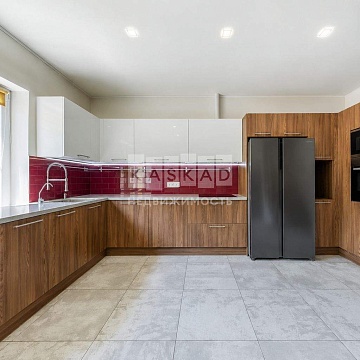 Объявление Дом, 120м2, 3 эт, 2 сот.