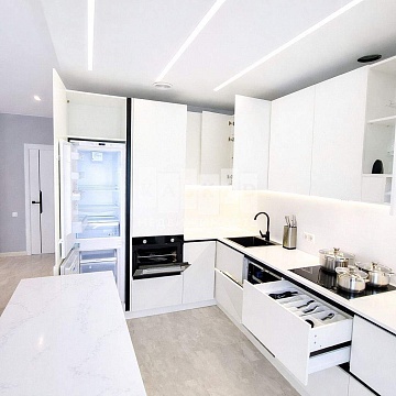 Объявление Дом, 180м2, 3 эт, 3.5 сот.