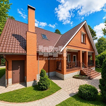 Объявление Дом, 275м2, 3 эт, 15 сот.