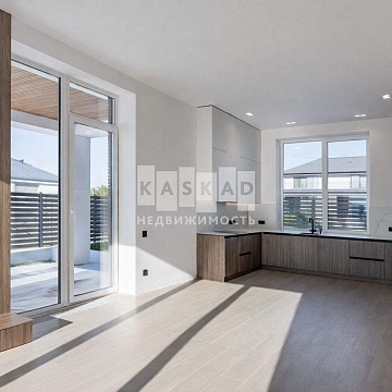 Объявление Дом, 200м2, 2 эт, 6 сот.