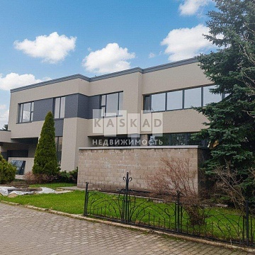 Объявление Дом, 450м2, 3 эт, 16 сот.