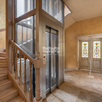 Объявление Дом, 500м2, 3 эт, 30 сот.