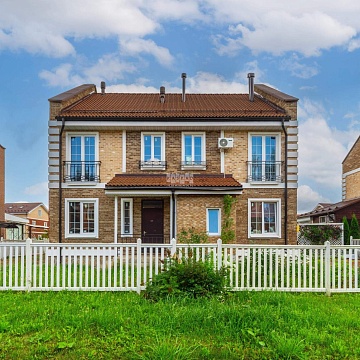 Объявление Дом, 130м2, 3 эт, 3 сот.